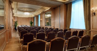 The_Westin_Palace_Milan_Hotel_Meeting_Room_Castaldi_Theatre_Setup
